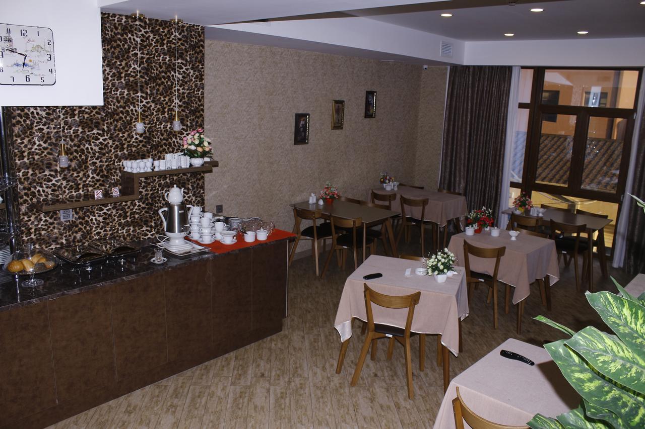 Sebail Inn Hotel บากู ภายนอก รูปภาพ