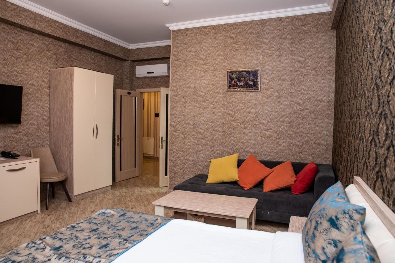 Sebail Inn Hotel บากู ภายนอก รูปภาพ