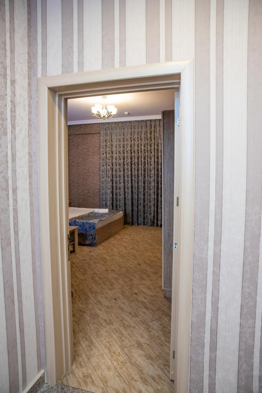 Sebail Inn Hotel บากู ภายนอก รูปภาพ
